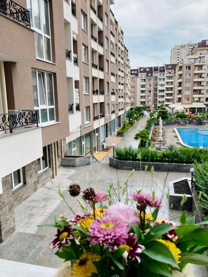 Pearl Apartments Burgas by Eksteriør bilde